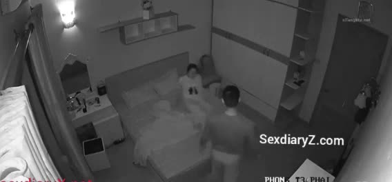 Hack camera phát hiện chồng dẫ...mp4 | Video.Anh.Moe      